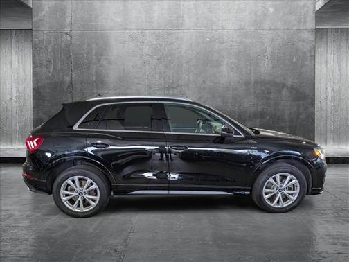2022 Audi Q3 45 S line Premium Plus