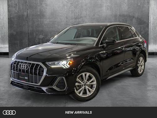 2022 Audi Q3 45 S line Premium Plus