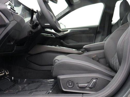 Daytona Gray Pearl Effect 2026 Audi A6 Prestige quattro S tronic