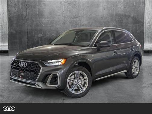 2025 Audi Q5 55 S line Premium Plus
