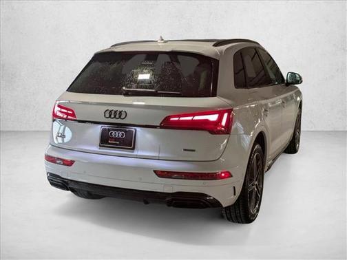 2023 Audi Q5 55 S line Prestige