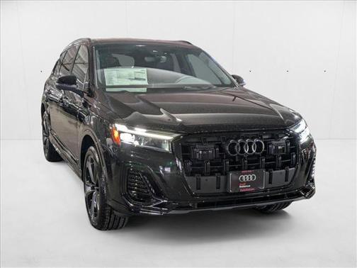2025 Audi Q7 55 Premium Plus
