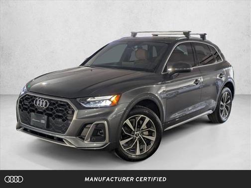 2022 Audi Q5 45 S line Premium Plus