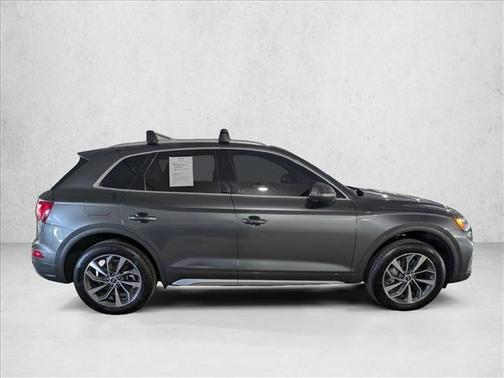 2022 Audi Q5 45 S line Premium Plus