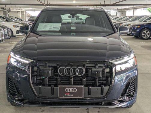2025 Audi Q7 55 Premium Plus