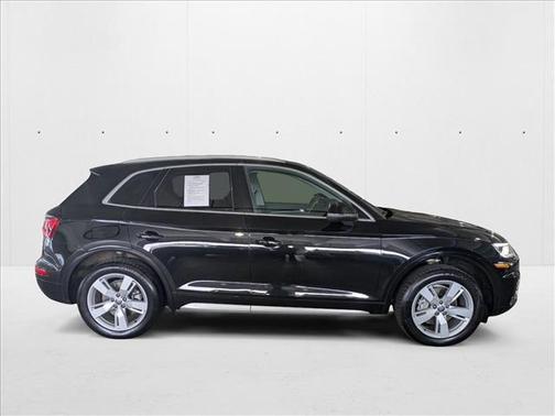 2019 Audi Q5 2.0T Premium Plus
