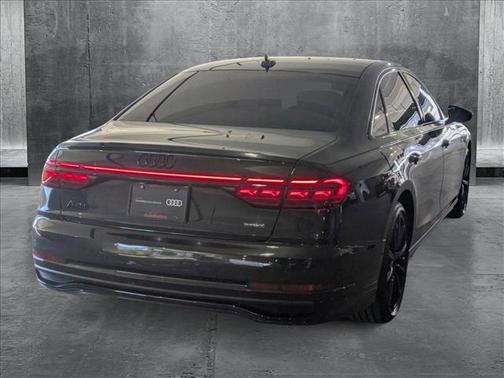 2022 Audi A8 L 55 TFSI quattro Tiptronic