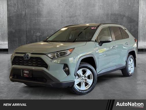 2021 Toyota RAV4 Hybrid XLE