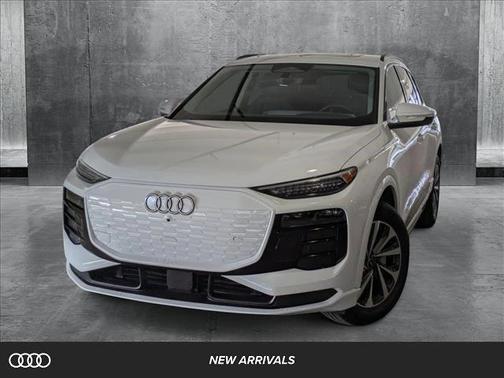 2025 Audi Q6 e-tron Premium Plus quattro
