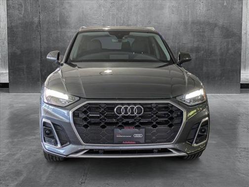 2023 Audi Q5 45 S line Premium