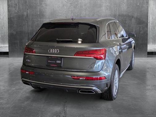 2023 Audi Q5 45 S line Premium