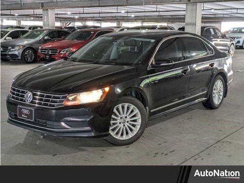 2017 Volkswagen Passat 1.8T SE