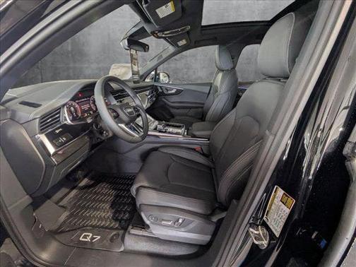 2025 Audi Q7 55 Prestige