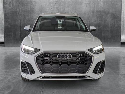 2025 Audi Q5 55 S line Premium Plus