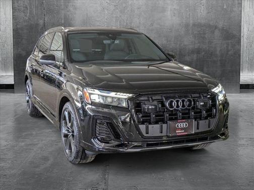 2025 Audi Q7 55 Prestige