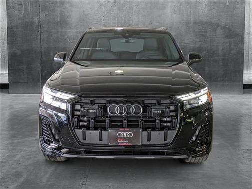 2025 Audi Q7 55 Prestige
