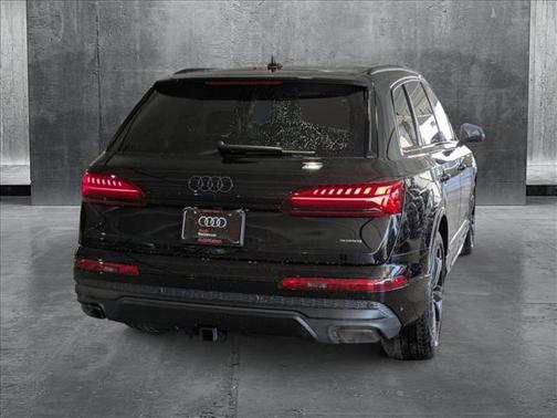 2025 Audi Q7 55 Prestige