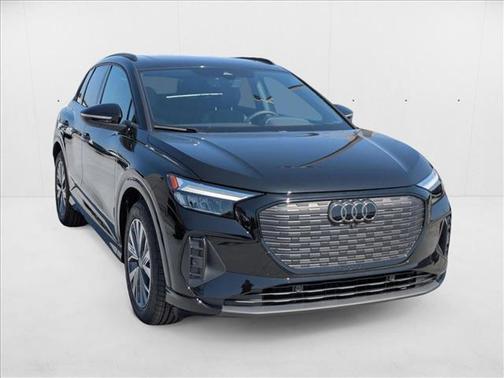 2025 Audi Q4 e-tron Premium 45 RWD