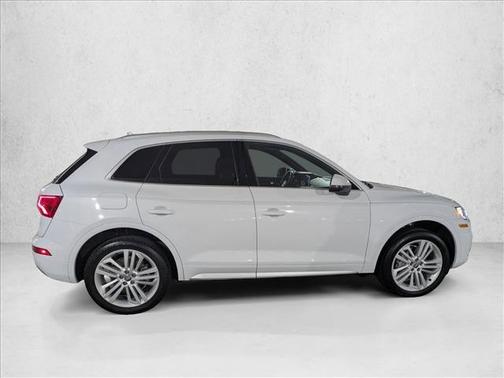 2020 Audi Q5 45 Premium Plus
