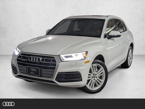 2020 Audi Q5 45 Premium Plus