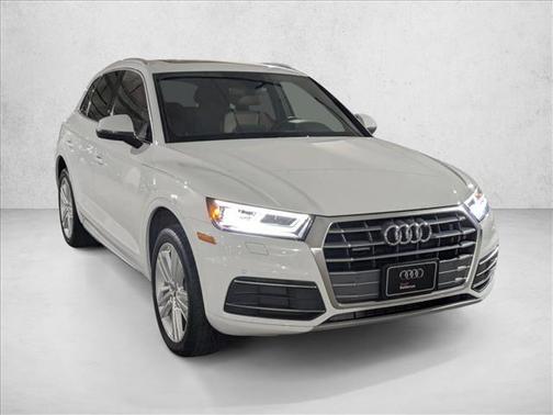 2020 Audi Q5 45 Premium Plus