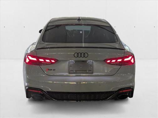 2022 Audi RS 5 2.9T