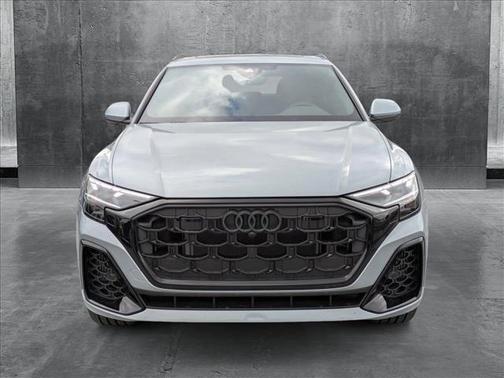 2025 Audi Q8 55 Premium Plus