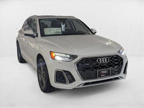 2025 Audi Q5 55 S line Premium Plus