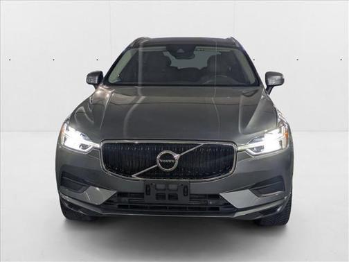 2018 Volvo XC60 T5 Momentum