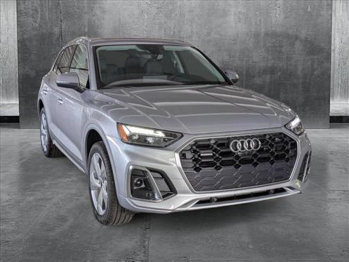 2025 Audi Q5 45 S line Premium Plus