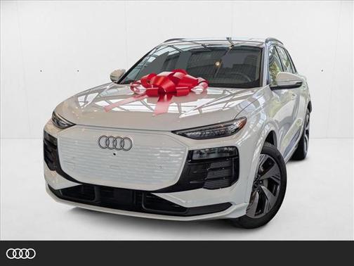 2025 Audi Q6 e-tron Premium Plus quattro