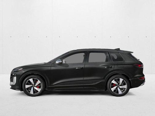 Mythos Black Metallic 2027 Audi SQ6 e-tron Premium Plus