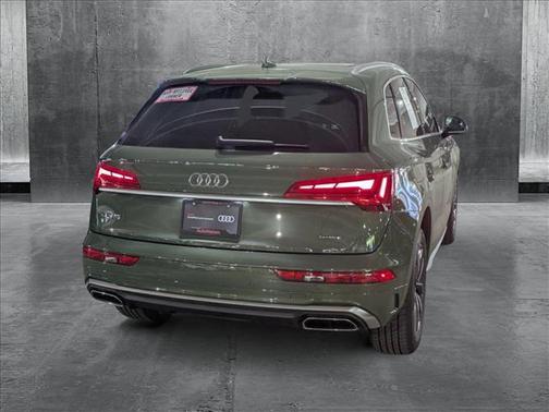 2024 Audi Q5 45 S line Premium Plus