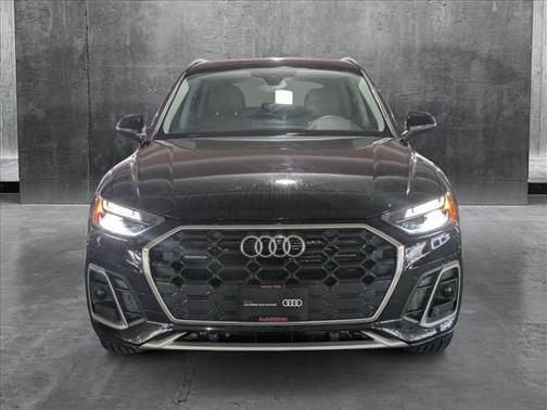 2022 Audi Q5 45 S line Premium