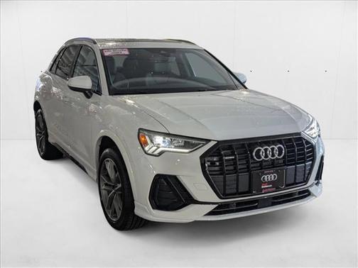 2024 Audi Q3 45 S line Premium Plus