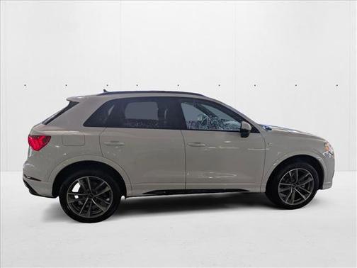 2024 Audi Q3 45 S line Premium Plus