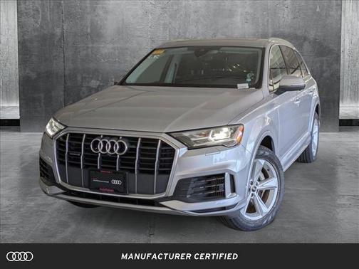 2022 Audi Q7 55 Premium