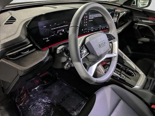 2025 Audi Q5 Premium TFSI quattro S tronic