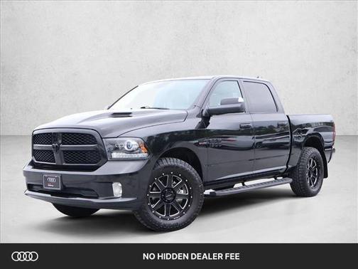 Brilliant Black Crystal Pearlcoat 2017 RAM 1500 Night Crew Cab 4x2 5'7' Box