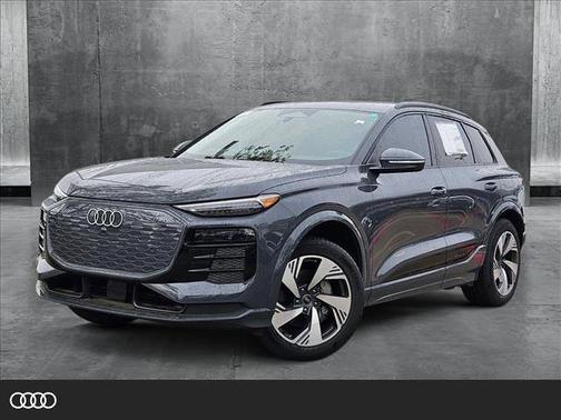 2025 Audi Q6 e-tron Premium Plus quattro