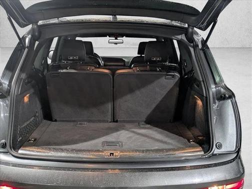 2014 Audi Q7 3.0T S line Prestige