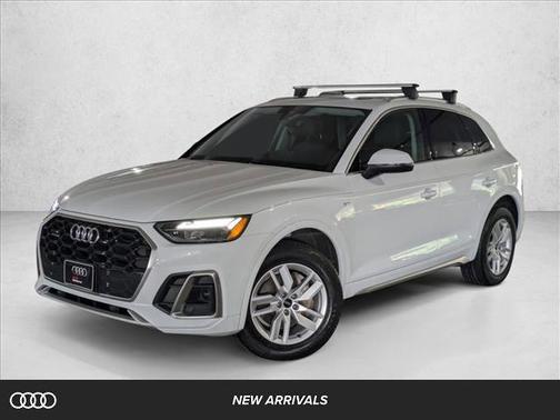 2022 Audi Q5 45 S line Premium