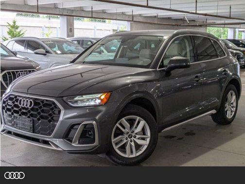 2022 Audi Q5 45 S line Premium