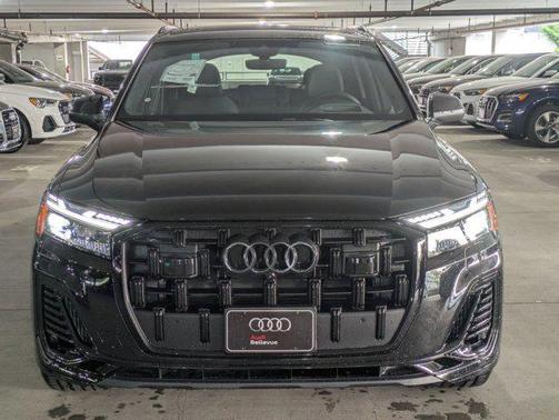 2025 Audi Q7 55 Prestige