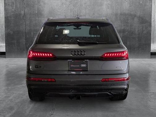 2023 Audi Q7 55 Prestige