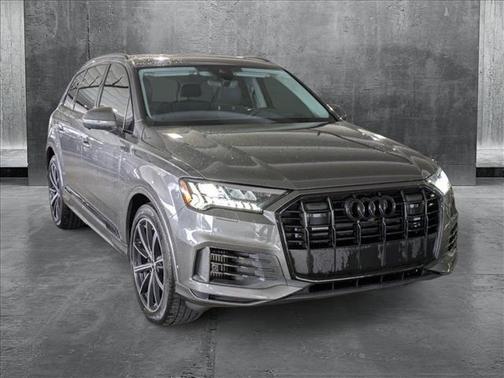 2023 Audi Q7 55 Prestige