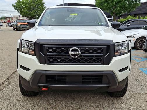 2024 Nissan Frontier S