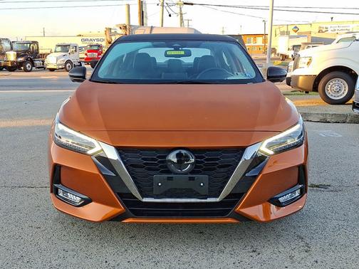 2021 Nissan Sentra SR