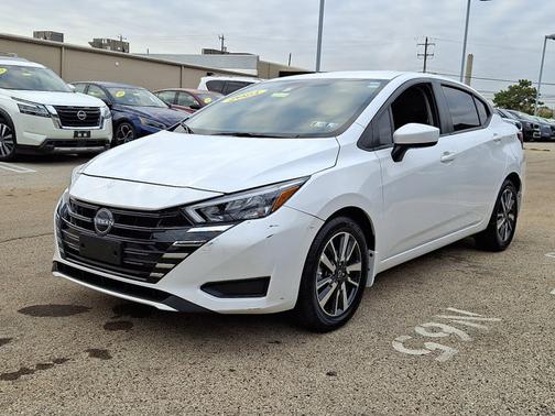 2025 Nissan Versa 1.6 SV