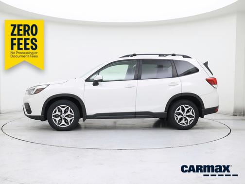 White 2019 Subaru Forester 2.5I Premium